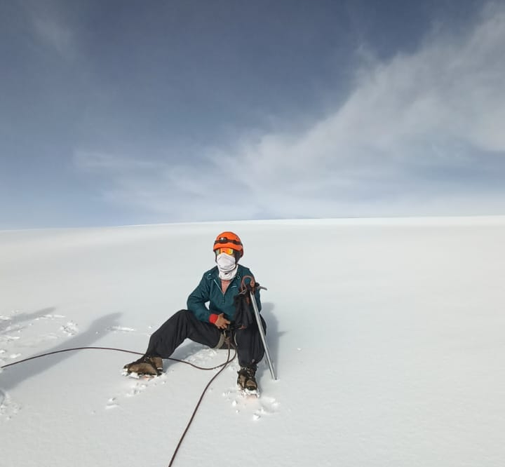 Lo que se siente al llegar a la cumbre del Nevado del Tolima